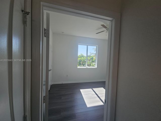 2944 NW 180th St 2944, Miami Gardens, FL 33056