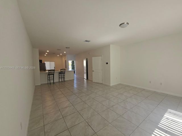 2944 NW 180th St 2944, Miami Gardens, FL 33056