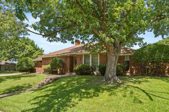 1601 Fairway Circle, Garland, TX 75043