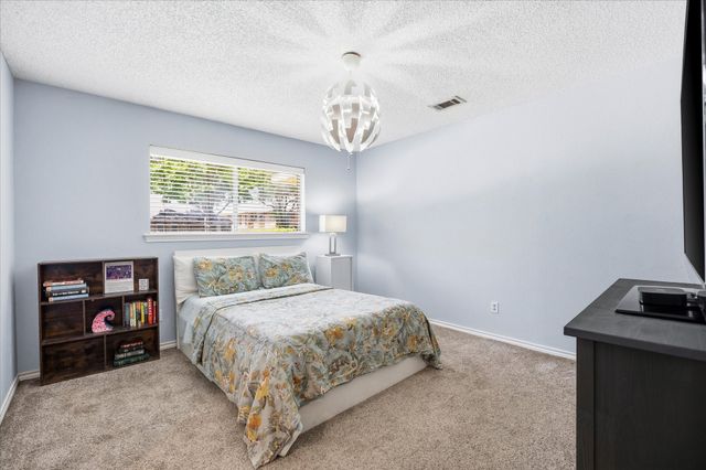 1601 Fairway Circle, Garland, TX 75043