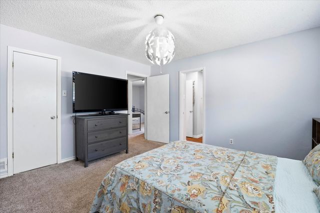 1601 Fairway Circle, Garland, TX 75043