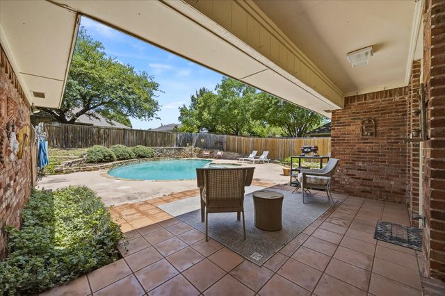 1601 Fairway Circle, Garland, TX 75043