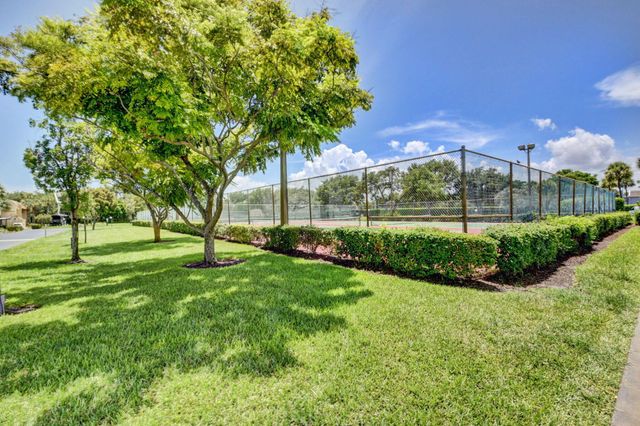 2340 SW 22 Avenue 312, Delray Beach, FL 33445