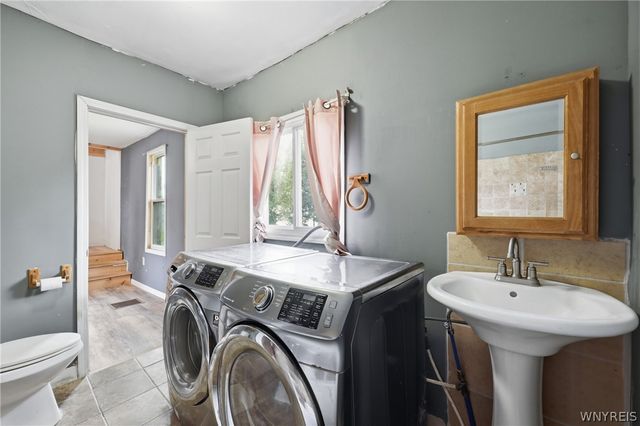 137 Waverly Street, Buffalo, NY 14208