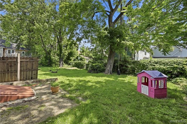 137 Waverly Street, Buffalo, NY 14208