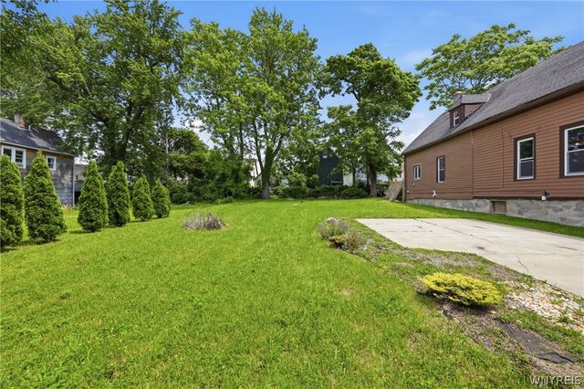 137 Waverly Street, Buffalo, NY 14208