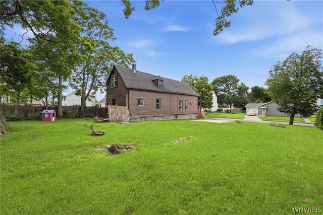 137 Waverly Street, Buffalo, NY 14208