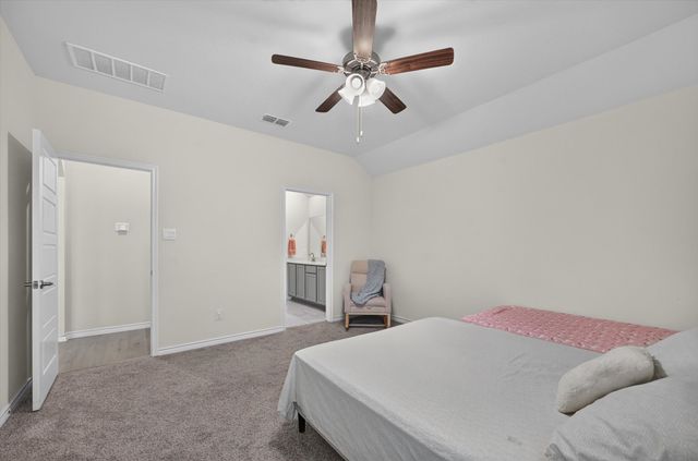 10121 High Grade Drive, Aubrey, TX 76227