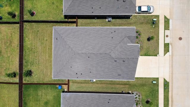 10121 High Grade Drive, Aubrey, TX 76227