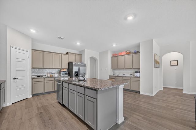 10121 High Grade Drive, Aubrey, TX 76227