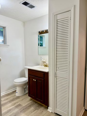 923 Whitney Avenue, Lexington, KY 40508