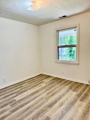 923 Whitney Avenue, Lexington, KY 40508