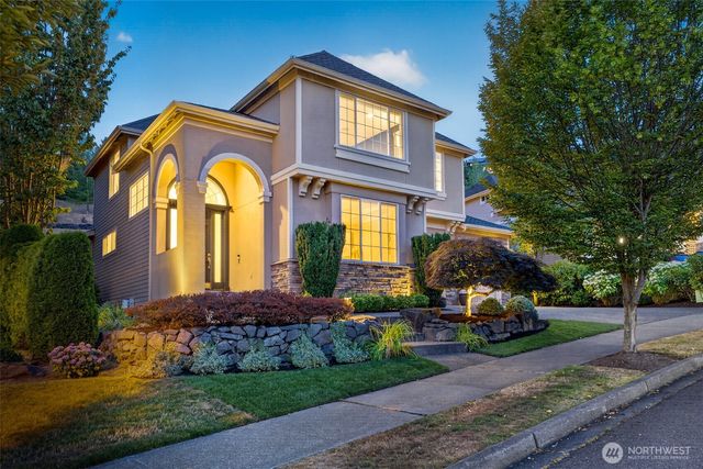 1760 30th Avenue NE, Issaquah, WA 98029