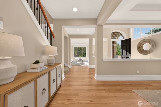 1760 30th Avenue NE, Issaquah, WA 98029