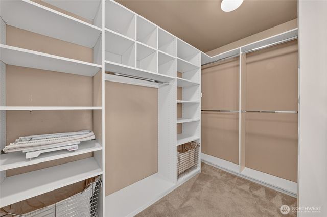 1760 30th Avenue NE, Issaquah, WA 98029