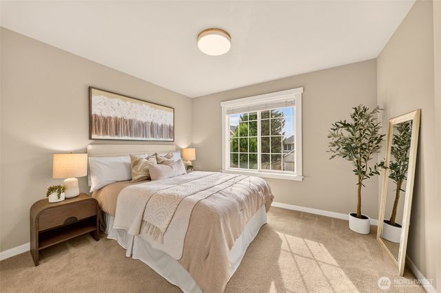 1760 30th Avenue NE, Issaquah, WA 98029