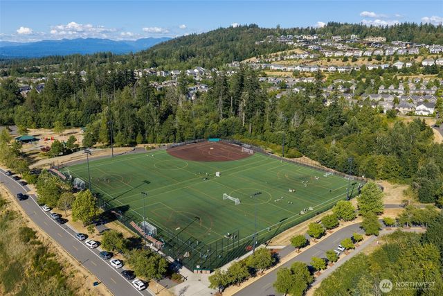 1760 30th Avenue NE, Issaquah, WA 98029