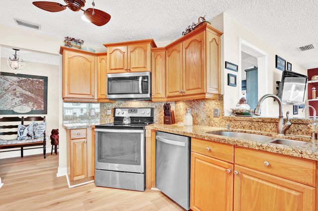 8781 Sand Lake Court, Lake Worth, FL 33467