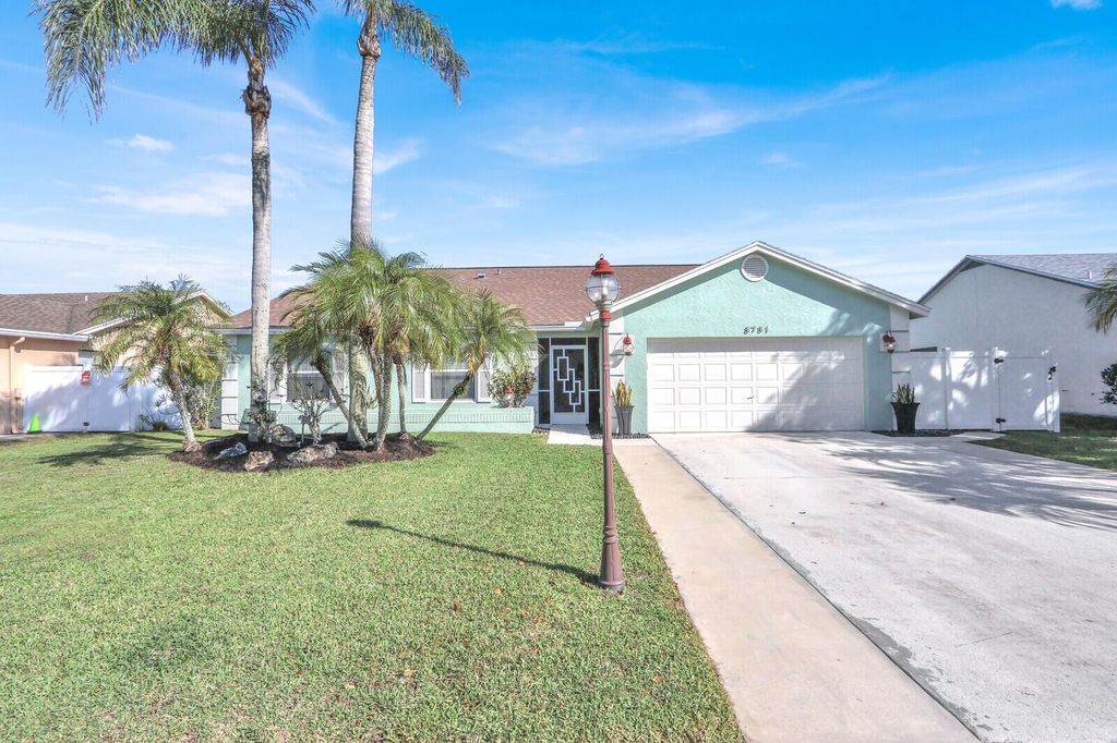 8781 Sand Lake Court, Lake Worth, FL 33467