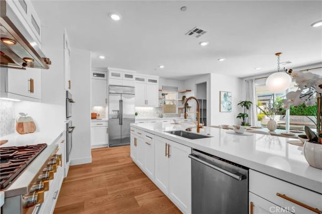 9602 Daybreak Drive, Huntington Beach, CA 92646