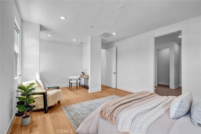 9602 Daybreak Drive, Huntington Beach, CA 92646