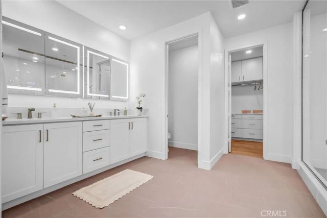 9602 Daybreak Drive, Huntington Beach, CA 92646