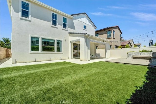 9602 Daybreak Drive, Huntington Beach, CA 92646