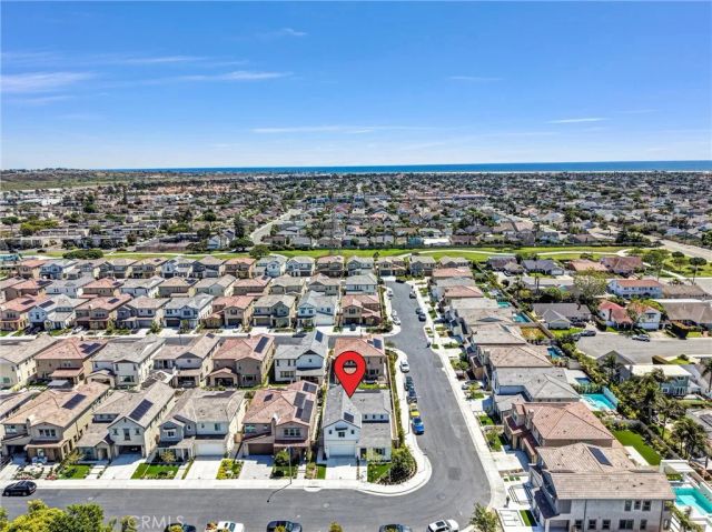 9602 Daybreak Drive, Huntington Beach, CA 92646