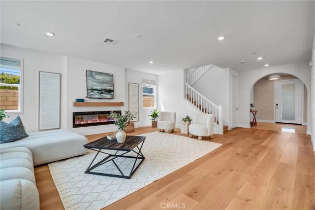9602 Daybreak Drive, Huntington Beach, CA 92646