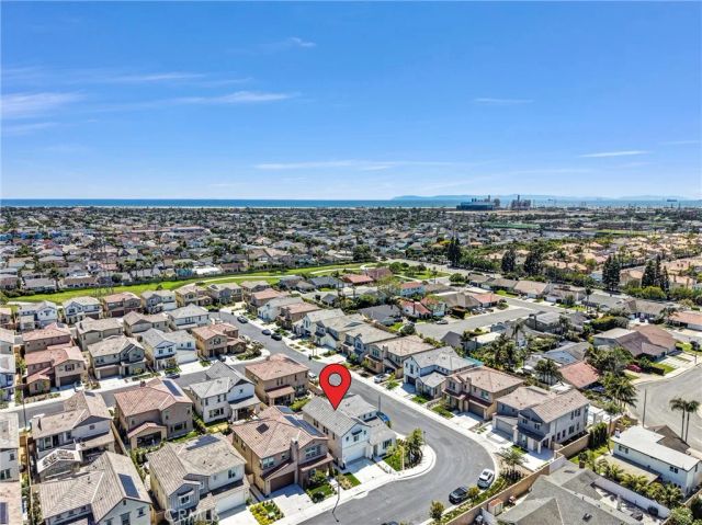 9602 Daybreak Drive, Huntington Beach, CA 92646