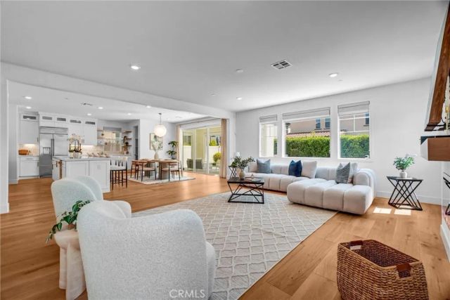 9602 Daybreak Drive, Huntington Beach, CA 92646