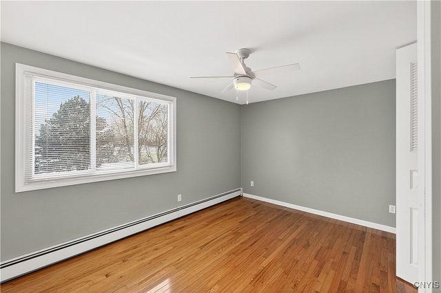 31 Meadowbrook Drive, New Hartford, NY 13413