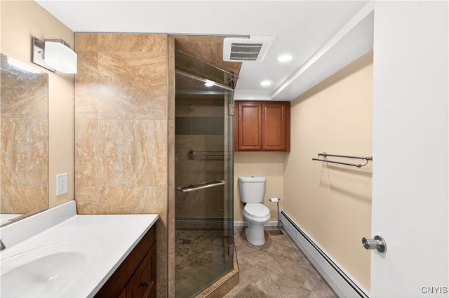 31 Meadowbrook Drive, New Hartford, NY 13413