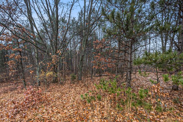 8190 Scots Pine Circle 12, Kalamazoo, MI 49009