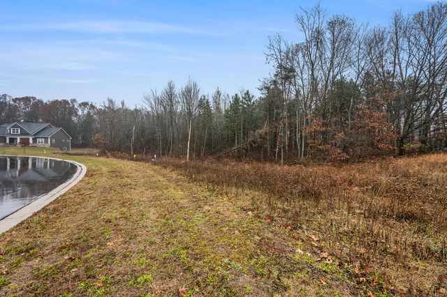 8190 Scots Pine Circle 12, Kalamazoo, MI 49009