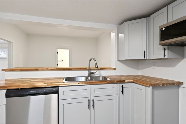 453 Livingston Avenue, Dayton, OH 45410