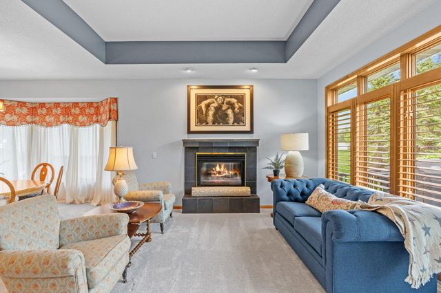 17925 39th Place N, Plymouth, MN 55446