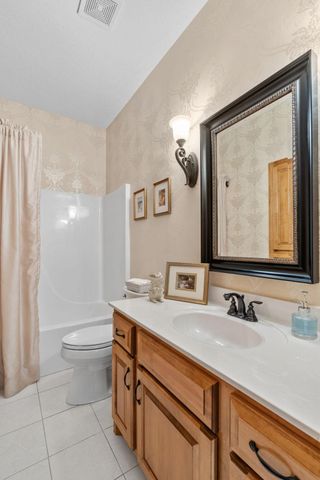 17925 39th Place N, Plymouth, MN 55446
