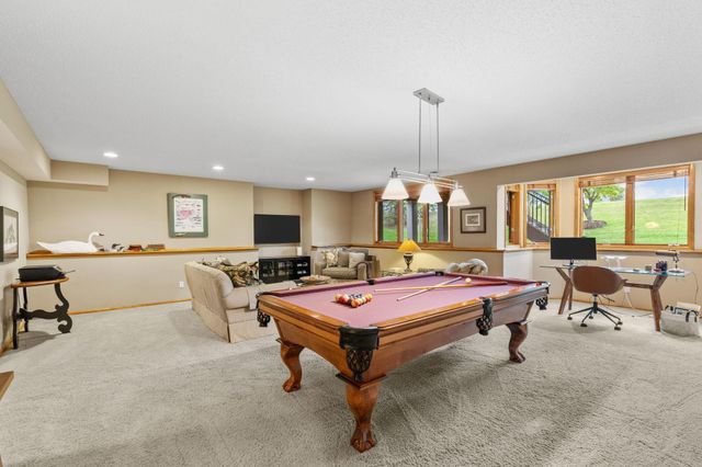 17925 39th Place N, Plymouth, MN 55446