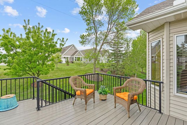 17925 39th Place N, Plymouth, MN 55446
