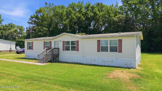 7015 Saint James Church Road, Stantonsburg, NC 27883
