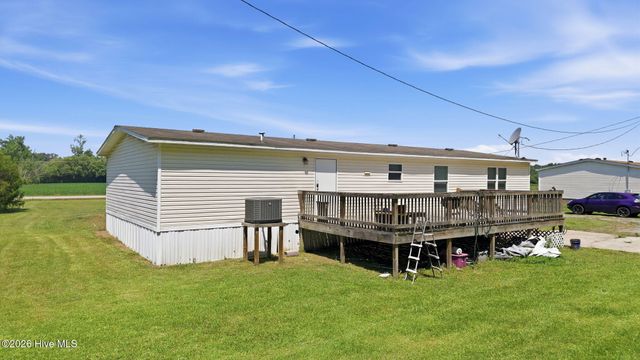 7015 Saint James Church Road, Stantonsburg, NC 27883