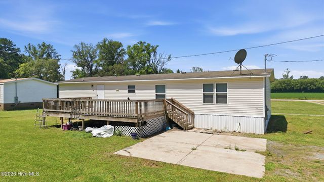 7015 Saint James Church Road, Stantonsburg, NC 27883