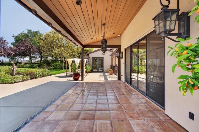 4873 Moreau Ct, El Dorado Hills, CA 95762