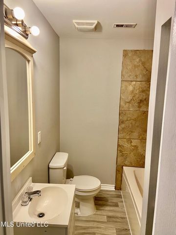 1432 20th Street, Gulfport, MS 39501