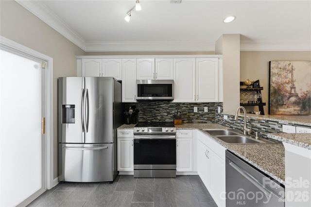 8341 Scotney Bluff Avenue, Charlotte, NC 28273