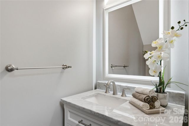 8341 Scotney Bluff Avenue, Charlotte, NC 28273