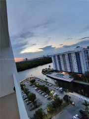 500 Bayview Drive 1723, Sunny Isles Beach, FL 33160