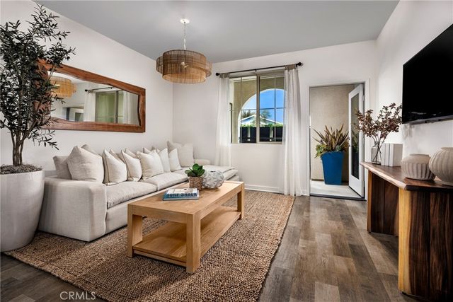 9001 Cerise Lane 103, Cypress, CA 90630