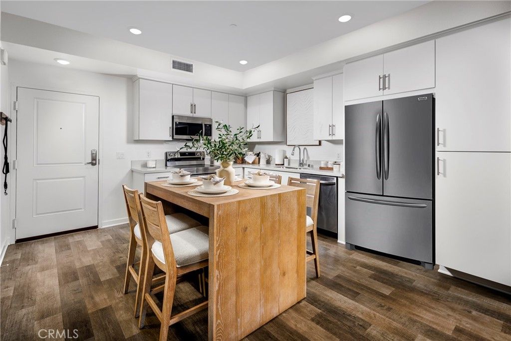 9001 Cerise Lane 103, Cypress, CA 90630 — photo 2